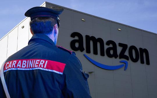 Ladri in casa Amazon: due operai rubano 60 mila euro
