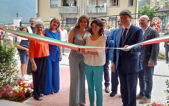 Emozione a Sparone: la famiglia Crosasso inaugura l'espansione di Villa Nerina