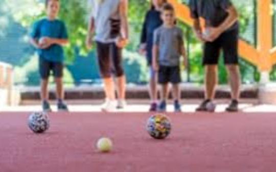 A Traves bambini protagonisti con la gara a bocce