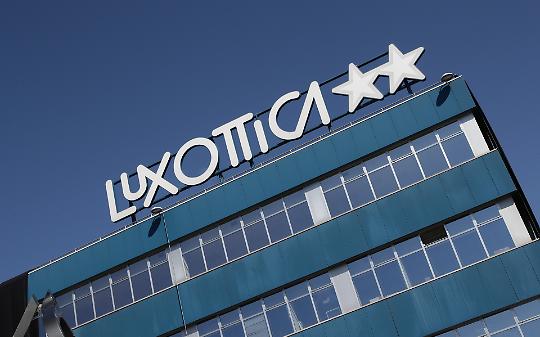 Non solo occhiali. Luxottica consegna i pasti: così aiuta i fragili della collina chivassese