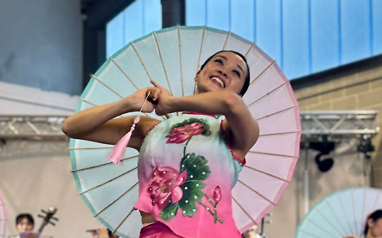 Una ballerina del gruppo proveniente da Taiwan