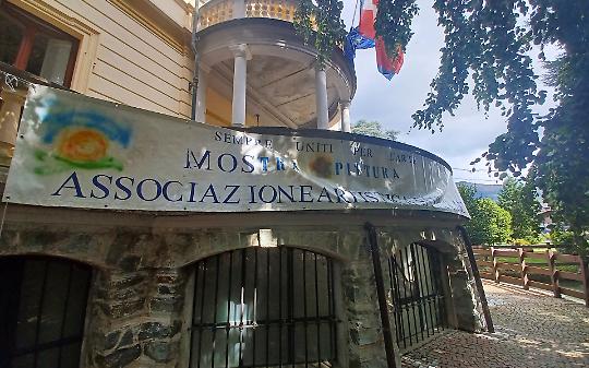 ingresso della mostra dell'Associazione Super Arte