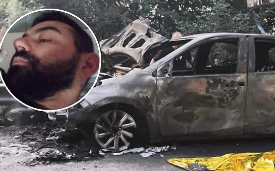Quel che resta della Yaris coinvolta nell'incidente e Ivan Mirandola