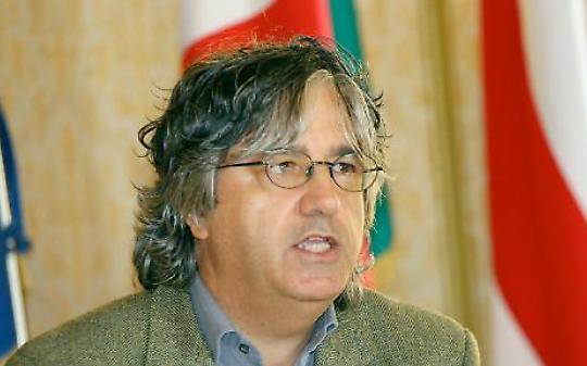 Banchette, Consiglio nel caos: delibera mai pubblicata ma approvata. La minoranza insorge