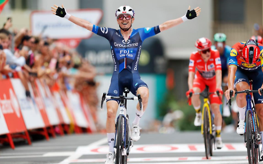 David Gaudu conquista la tappa San Maurizio Canavese-Ceres alla Vuelta