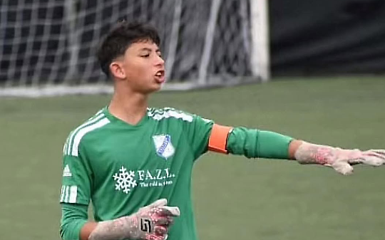 Padre entra in campo e massacra un tredicenne: frattura al malleolo per il portiere del Volpiano