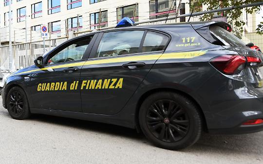 Boom di segnalazioni per droga nel Vco: fermato un 19enne con 13 dosi