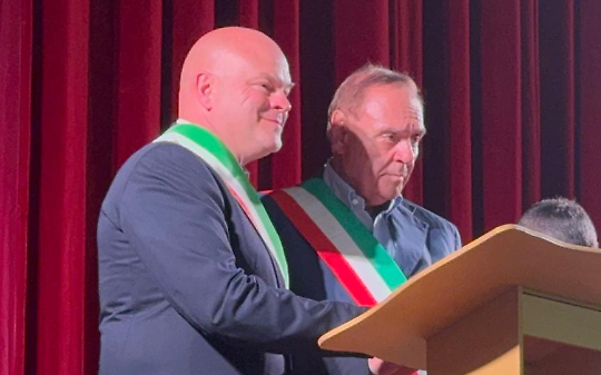 Il sindaco di Levone Max Gagnor con il sindaco di Benevento, Clemente Mastella