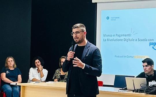 Ozegna porta la scuola nel digitale