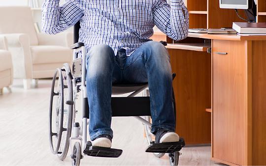 Privacy violata a scuola: pubblicato per errore il piano educativo di un alunno disabile