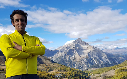 PalaCeresole, il cubo di cemento &ldquo;sobrio&rdquo;. Il presidente del Parco lo difende: &laquo;&Egrave; fuori dai confini&raquo;