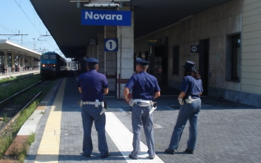 Trecate, proseguono le indagini per identificare la vittima investita dal treno