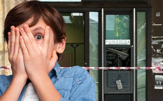 Esplosione nella notte a Bra: fatto saltare il bancomat Bpm in piazza Carlo Alberto