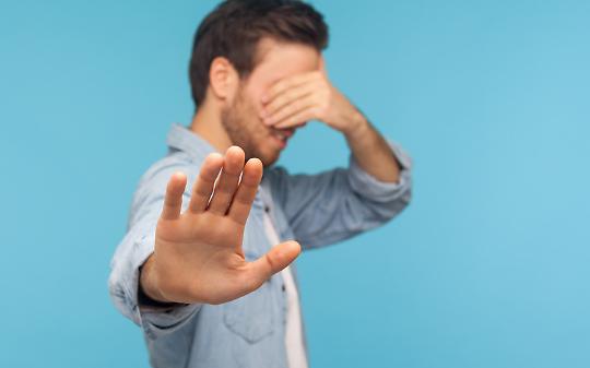 Assegno di mantenimento e privacy: il genitore può chiedere all’università se il figlio studia davvero