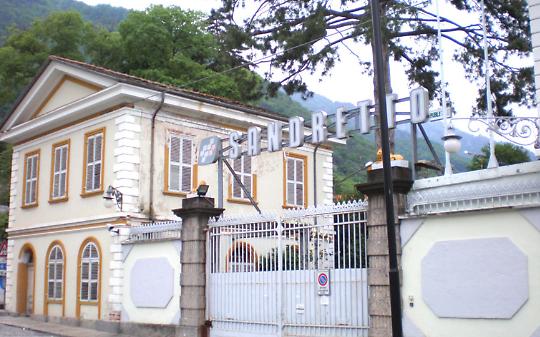 Allarme a Pont Canavese: l’ex Sandretto venduta a una ditta dei rifiuti?