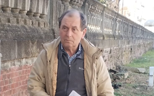 Movicentro, resa totale: il barista toglie i tavoli