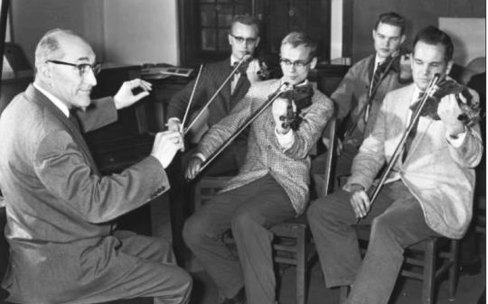 Quando Pavese imparò l’America: l’amicizia segreta con Antonio Chiuminatto