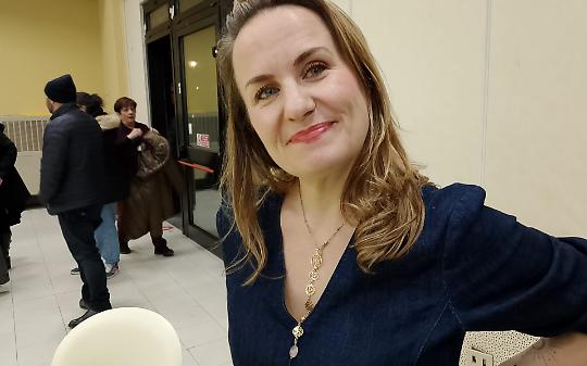 La stand up comedian 