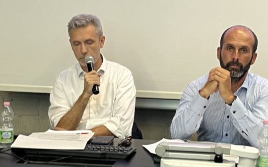 Sanit&agrave; marcia. E i sindaci applaudono