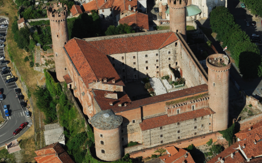 Castello di Ivrea aperto fino al 2026: mostre, visite e un nuovo progetto in attesa della concessione