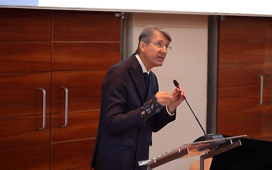 Guida Canavese 2025 Deluxe: il territorio si racconta in 564 pagine