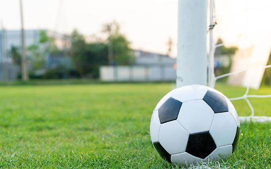 Mathi spende 450mila