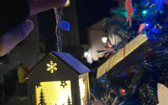 Con "Accendi l'Albero" &egrave; ufficialmente iniziato il periodo natalizio in Valle Tesso