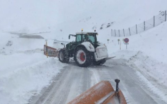 Neve in arrivo, chiude il colle della Maddalena
