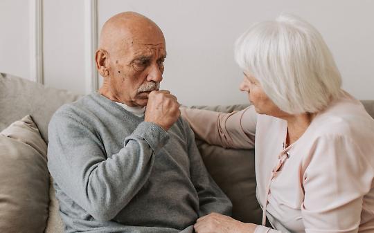 Tac dopo un anno e colonscopie fuori tempo massimo: il diritto alla salute vacilla e l&rsquo;Italia delle cure si spacca in due