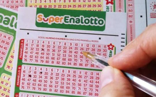 SuperEnalotto, doppio colpo in provincia di Torino: vinti oltre 30mila euro