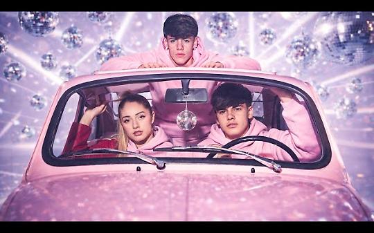 Madame Labelle: una canzone che spacca e conquista TikTok