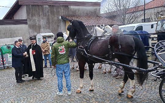 Bajo c&rsquo;&egrave;, con qualsiasi tempo: Borgofranco rinnova la tradizione di Sant&rsquo;Antonio Abate