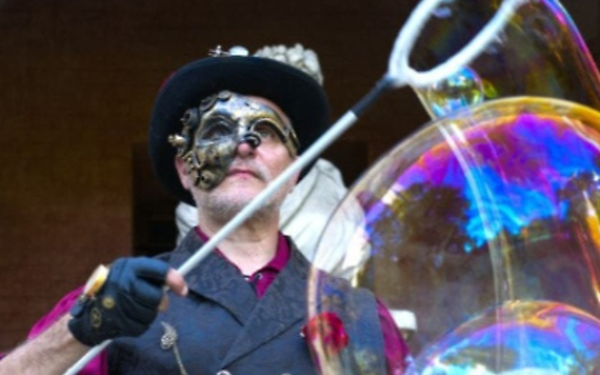 A Coassolo prender&agrave; vita lo spettacolo &ldquo;Magia e Bolle di Sapone&rdquo; a cura di Loris Gallo