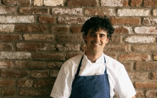 La cucina di Alberto Fluttero ai Docks Dora. Mangiare bene, senza sentirsi fuori posto