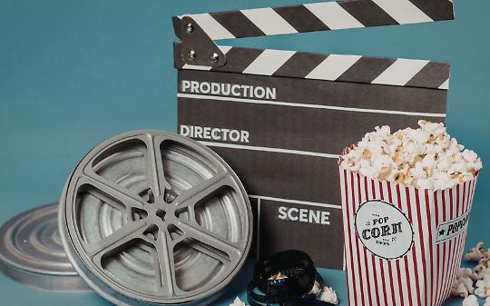 Due citt&agrave;, un solo grande schermo