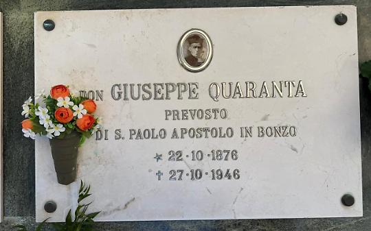 Groscavallo, a rischio le tombe di Don Quaranta e del pittore Sobrile