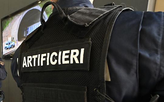 Chivasso, proiettile da mortaio 