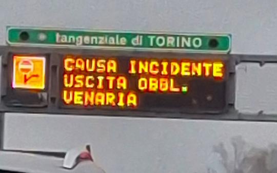 Schianto mortale all&rsquo;alba sulla tangenziale nord di Torino