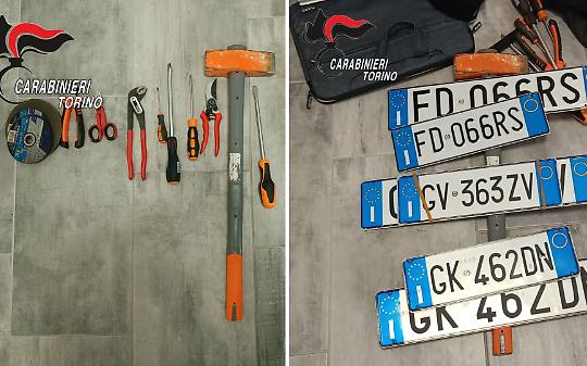 Auto con sirena e lampeggianti per fingersi poliziotti: tre arresti nel Torinese