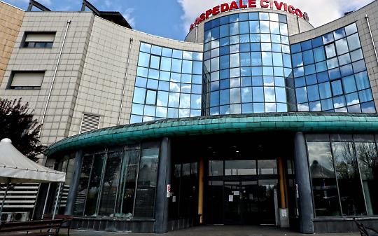 Droga nascosta nell&rsquo;armadietto dell&rsquo;ospedale di Settimo Torinese: arrestato paziente di 31 anni