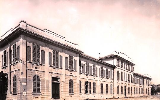 Tra quaderni e propaganda: un anno di scuola a Chivasso negli anni Trenta