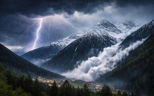 Meteo Piemonte, arriva la perturbazione pi&ugrave; intensa degli ultimi mesi: fino a un metro e mezzo di neve sulle Alpi