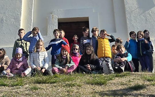A Coassolo, niente scuola ma tanta comunit&agrave;: Alpini e Oratorio regalano una giornata speciale