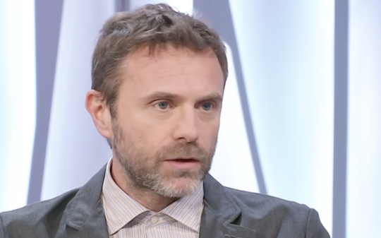 Paolo Giordano, lo scrittore Premio Strega di San Mauro: &ldquo;La guerra &egrave; tornata a essere la nostra realt&agrave;&rdquo;