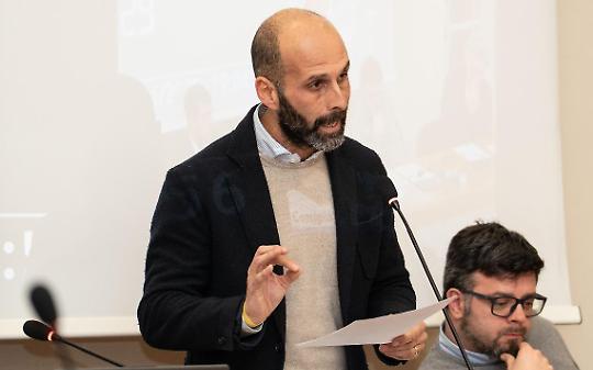 Cava, ospedale e giravolte: a Ivrea il piano acustico &egrave; un pasticcio (e qualcuno fa pure finta di niente)