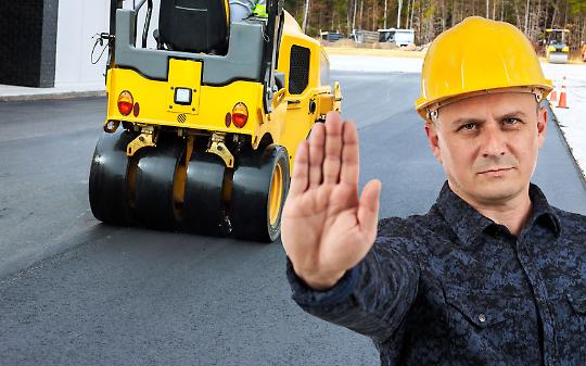 Finalmente asfalto nuovo a San Mauro: ecco le vie coinvolte (e i disagi alla circolazione)