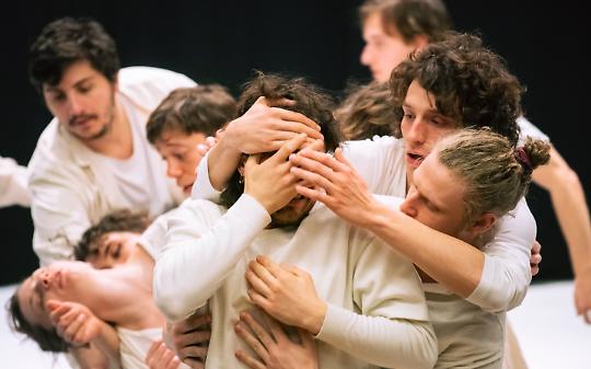 I "Vangeli" alle Fonderie, il nuovo capolavoro degli attori PoEM