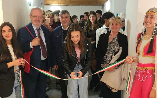 Il taglio del nastro