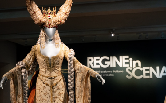 Gli abiti delle regine del Cinema in Mostra alla Reggia di Venaria