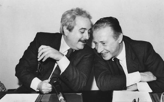 Mostra fotografica "L'eredit&agrave; di Falcone e Borsellino"